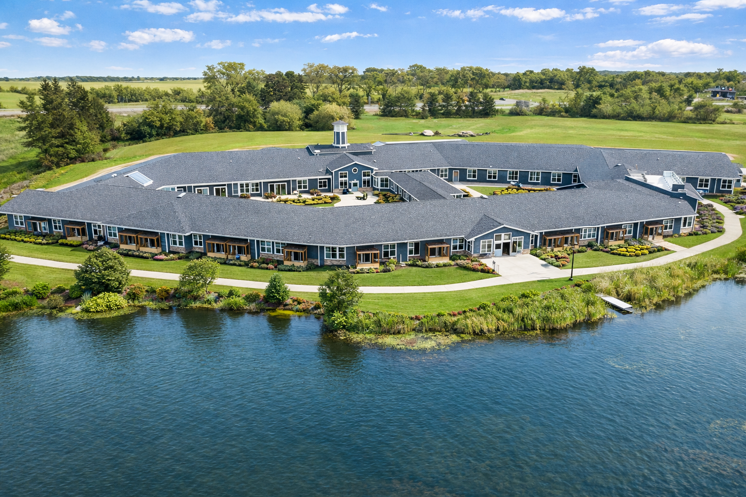 Bella Largo view from lake